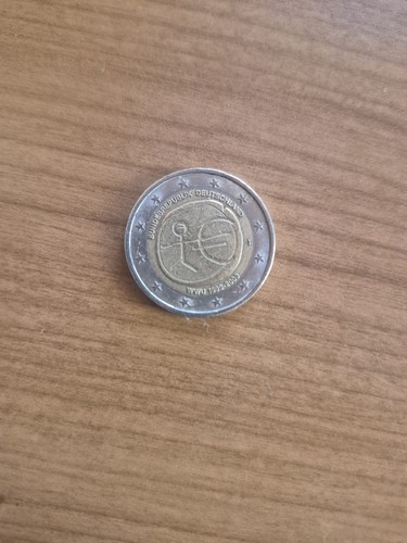 Moneta due euro - due, 2